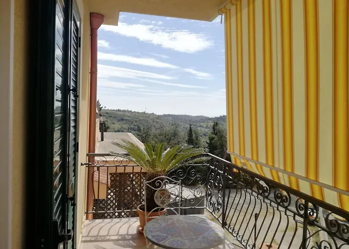 La Dimora Di Helios Apartman Noto
